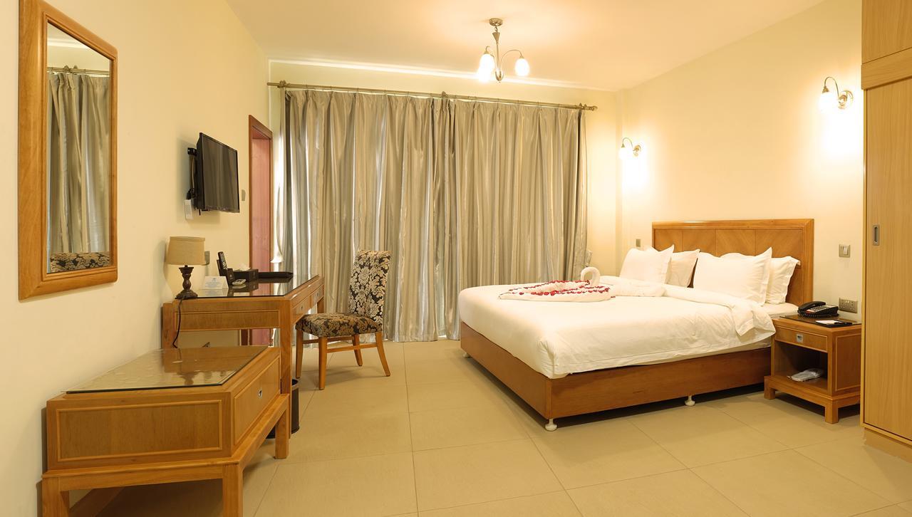 Lotos Inn & Suites, ナイロビ エクステリア 写真
